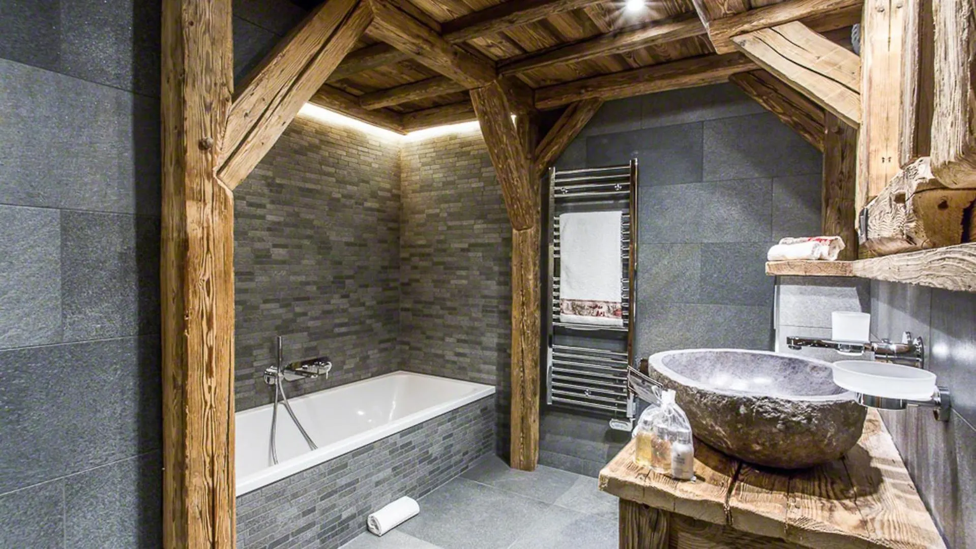 Chalet Chal'Heureux Chamonix 0*,